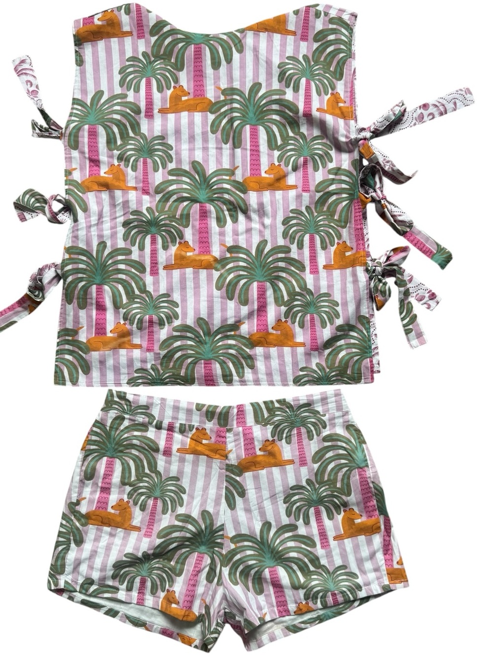 Cocolillys Reversible 100% Cotton Palm Print Tie Side Top & Shorts Set Size L - Picture 4 of 9
